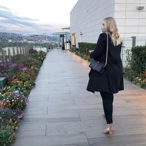 Meet your Posher, Auriel